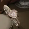2025 Versátil Compacto Versión Coreana Transfronteriza Reloj Pulsera con Esfera de Amor y Diamantes Reloj de Cuarzo para Mujer Set de Pulseras de Amor