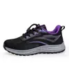 Zapatos Ligeros de Verano para Caminar, Malla Simple Transpirable para Mamá, Zapatos Casuales de Moda para Mujer, Deportivos Resistentes al Desgaste Antideslizantes para Hombre, Malla