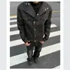 Chaqueta de mezclilla rígida de color original estilo americano con cuello inclinado para hombre, diseño vintage, top casual corto y holgado, Otoño/Invierno 2026