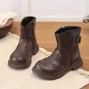 Botas Martin para Niñas para Primavera y Otoño, Botines Versátiles de Moda con Suela Suave, Botines Cortos Infantiles con Hebilla Metálica, Botas de Cuero Sencillas Negras para Niños