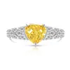 Anillo de Corazón con Corte de Flor de Hielo de Piedra Preciosa de Colores Más Vendido en Tiktok con Corazón Incrustado de Diamante de Alto Carbono Brillante para Transmisión en Vivo Dropshipping