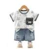 Conjunto Casual de Verano para Niños de Manga Corta 2026 Nuevo Elegante Conjunto Completo con Estampado de Oso para Niños Conjunto de Dos Piezas de Bebé Moderno