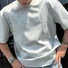2026 Verano Nuevo Moda Masculina Marca de Tendencia Versátil Diseño de Remaches Camiseta de Manga Corta Top Casual Estilo Sencillo
