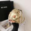 Bolsa de flores de cor sólida primavera 2023 nova moda ombro único simples crossbody estilo ocidental bolsa de balde de lona para deslocamento
