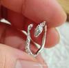 Anillo de Flor de Rosa Envuelto en Serpiente, Anillo de Rosa y Serpiente, Regalo de Cumpleaños Año del Zodíaco, Venta al por Mayor Versátil y a la Moda