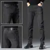 Jeans de mezclilla lavada azul de alta gama italianos para hombre, nuevos pantalones casuales ajustados rectos elásticos para hombre de verano 2026