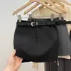 Falda corta de estilo traje gris para primavera y verano para mujer, una pieza moderna y elegante que acentúa los brazos, perfecta para figuras petite, con cintura alta y un efecto adelgazante, creando una elegante silueta en A