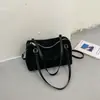 Bolso tipo almohada simple de felpa y gamuza europeo y americano, bolso de hombro individual de gran capacidad casual Ins, bolso de mano de diseño retro simple