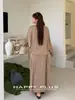 Cardigan de Verão Feminino Runqi Plus Size Novo com Proteção Solar 9561 Cardigan Grande Preguiçoso de Lyocell Tencel com Conchas