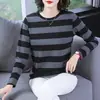 Camiseta de manga larga a rayas talla grande para mujer 2023 Nueva camiseta Primavera y Otoño Top holgado adelgazante Camisa básica para madre
