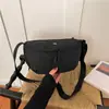 Bolso bandolera de color liso al por mayor transfronterizo, bolso de hombro simple y moderno de moda, bolso de hombro casual impermeable y resistente al desgaste para viajes