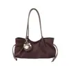 Bolso de axila retro casual de alta gama para mujer, nuevo bolso tote de diseño de nicho elegante, bolso de hombro y de mano