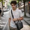 Bolso Pequeño Cuadrado para Hombre de Piel de Vaca de Primera Capa Moda de Comercio Exterior Bolso de Hombro Sencillo Cuero Genuino Bolso Cruzado Casual de Gama Alta Venta al por Mayor