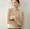 Suéter Base de Punto Cableado de Doce Calibres Cuello Redondo Holgado Adelgazante para Mujer Bai Cai Rong Otoño Invierno Lujo Ligero Cachemira