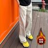 Calça Casual Básica Estilo Americano com Micro-corneta Descascada Masculina Outono Ferramenta Reta Solta Modeladora Versátil com Forro de Lã Calça Tendência