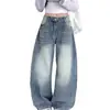Jeans retro americanos de mezclilla lavada azul con dobladillo curvo desgastado para mujeres petite, corte holgado, adelgazantes, pantalones rectos de pierna ancha hasta el suelo