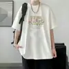 Camiseta Masculina de Manga Curta Estilo Verão Hong Kong com Estampa Ins Versão Coreana Tendência Gola Redonda Manga Meia Manga Top Solto Moda