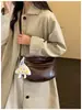 Bolso versátil para mujer, gran capacidad, bolso de hombro versátil, nuevo modelo 2026, bolso cruzado de moda para mujer para desplazamientos transfronterizos