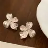 Pendientes de Flor con Goteo de Aceite Simples, Elegantes, de Lujo, de Gama Alta con un Diseño Único, de Nicho, Fresco y Versátil