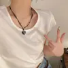Colar Ins Estilo Coreano Design de Nicho Coração com Contas Borboleta Escura Estilo Doce Cool Luxo Acessível Corrente Clavicular Ajustável