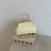 2026 Nuevo Elegante y Moderno Cadena de Conchas Versátil Simple Bolso de Hombro Cruzado Transfronterizo