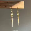 Brincos de franja em formato de gota d'água vermelha, luxo leve vintage, estilo de alta qualidade, brincos longos elegantes, novos acessórios de orelha