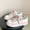 Zapatillas de lona estilo hada para mujer, nuevo modelo de verano 2026, zapatillas con cordones de suela gruesa que aumentan la altura, suela suave, zapatos casuales versátiles y súper populares