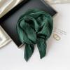Bufanda pequeña plisada de color sólido de 70 cm para damas, bufanda pequeña fresca de estilo japonés y coreano, bufanda chal, chal pequeño, moda, banda para el cabello al por mayor