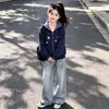 Conjunto de Duas Peças para Meninas Primavera e Outono 2026: Jaqueta com Capuz e Calça Jeans Color Block Xadrez Vintage com Laço