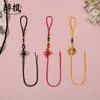 Flor pequeña de seis orejas nudo de cordón encaje nudo chino borla borla colgante adorno colgante de interior embalaje caja de regalo accesorios para unidad USB gran cantidad buen precio