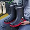 Botas de Lluvia de Moda Transfronterizas para Hombre, Antideslizantes, Resistentes al Desgaste, Impermeables, Nuevas Botas de Lluvia Cálidas para Exteriores de Media Pantorrilla, Zapatos de Goma de Trabajo para Hombre