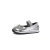 Sapatos Pequenos de Couro para Meninas Estilo Coreano Sapatos de Princesa com Laço Outono 2026 Novo Estilo Moda Pequena Menina Mocassins de Boca Quadrada Tendência