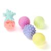 Bola de borracha macia ao toque para bebês Bola de pegar com alça Manhattan massagem percepção tátil brinquedo para brincar de bebê bola para treino de pegada