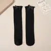 Calcetines de Encaje de Algodón Peinado para Niños con Rayas Verticales, Calcetines de Color Sólido hasta la Pantorrilla con Lindo Moño para Niñas