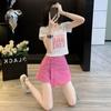 Conjunto Casual Moderno e Jovem para Figuras Baixas, Novo Moda Verão Camiseta de Manga Curta e Saia Jeans Rosa Conjunto de Duas Peças