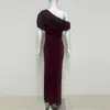 Vestido de Verano 2026 Nuevo Moda Europea y Americana Maduro y Elegante Ajustado que Resalta las Caderas de un Hombro Cintura Irregular