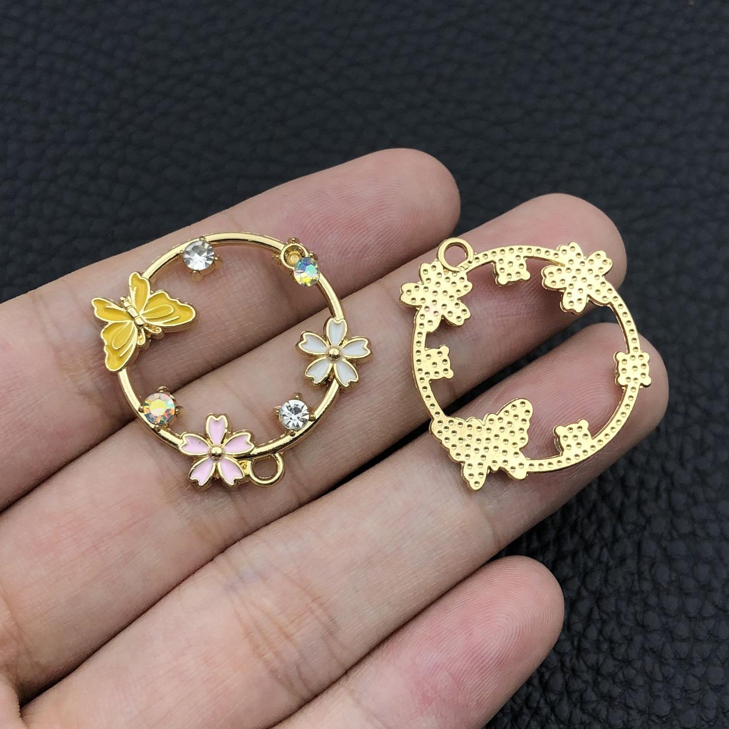 19001-XP-滴油环荷花黄蝴蝶28x27mm-2.6g0