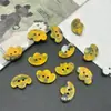 Botones coloridos pequeños de peces, mariposas, monedas, nubes, estrellas, triángulos, de dos agujeros irregulares y color degradado para ropa de niños y mujeres DIY