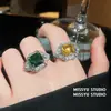 Anillo rectangular con forma de diamante de zircón azul estilo princesa, estilo cortesano, elegante anillo para el dedo índice, lujo ligero, joyería de alta gama para mujer