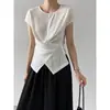 Camiseta Minimalista Jiangzuo de Manga Curta para Mulheres com Design Irregular de Amarração Cruzada, Ajuste na Cintura, Emagrecimento, Top de Nicho 1911