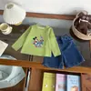 Cy268026 Conjunto de Camiseta e Shorts Jeans para Meninas 2026 Primavera Novo Estilo Coreano Infantil Manga Longa Casual Desenho Animado