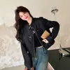 Jaqueta Motoqueiro Curta de PU Tendência Jaqueta de Couro Roupa Exterior Outono Nova Retro Clássica Preta Jaqueta de Gola Alta para Garota Cool