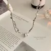 Collar de circonita de piedra lunar blanca para mujer, dulce, fresco, chica popular, cadena para suéter de moda, diseño de nicho, cadena para clavícula de estilo de lujo ligero versátil