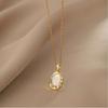 Collar de acero de titanio sin color para mujer, joyería de nicho que combina con todo, cadena de suéter de celebridades de Internet exquisita de alta gama, colgante de cobre simple