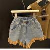 Traje de celebridad de Internet para niñas 2024 Verano Nuevo Estilo Estilo Occidental Más Fácil de Combinar Chaleco con Letras Color en Contraste Encaje Jeans Conjunto de Dos Piezas