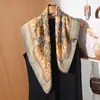Elegante Pañuelo Cuadrado Delgado Estilo Francés para Mujer, Ligero y Transpirable, Estilo Artístico, Versátil para Usar con Camisa, Pañuelo Decorativo para el Cuello, Pañuelo de Seda