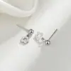 Aretes de Flor de Plumeria Frescos y Sencillos para el Amanecer de Primavera para Mujer, Estilo Coreano, Aretes Artísticos Pequeños de Flor de Margarita Hueca Estilo Bosque