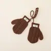 Guantes de punto trenzado sin dedos para niños con etiqueta en inglés, estilo coreano, para niños y niñas, cálidos para otoño e invierno, con correa para el cuello