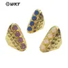 WT-R443 Dentes de Cristal de Ágata Natural Incrustados com Anel de Pedra Preciosa com Suporte Cor Dourada Verdadeira para Deslocamento Preservação de Cor Galvanizado Anel de Banquete
