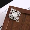 Nuevo Elemento Mongol Completamente Incrustado de Diamantes Nudo Auspicioso Mongol Accesorios Artesanía Tradicional Incrustada de Diamantes Fabricante de Accesorios de Moda Mayorista